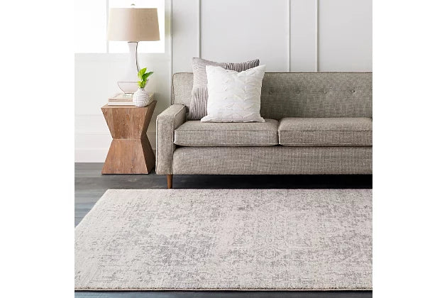 Surya Harput 3' 11" X 5' 7" Area Rug