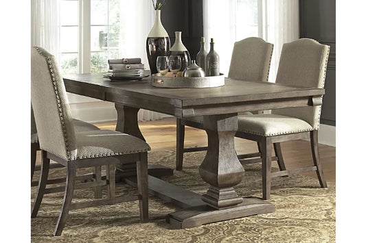 Johnelle Extendable Dining Table